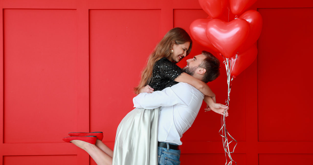 Quer entender mais sobre o dia dos namorados nos Estados Unidos? Então confira algumas curiosidades sobre a celebração do Valentine’s Day!