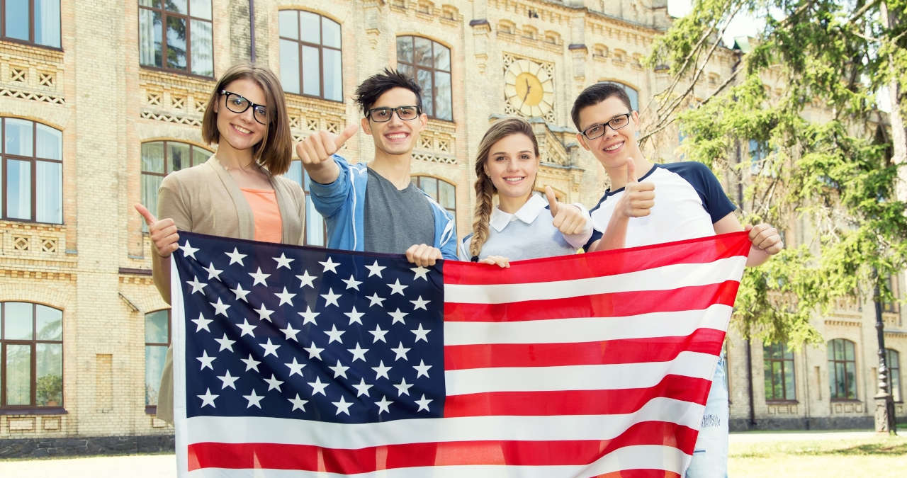 Como estudar nos EUA: Descubra os 3 principais passos!