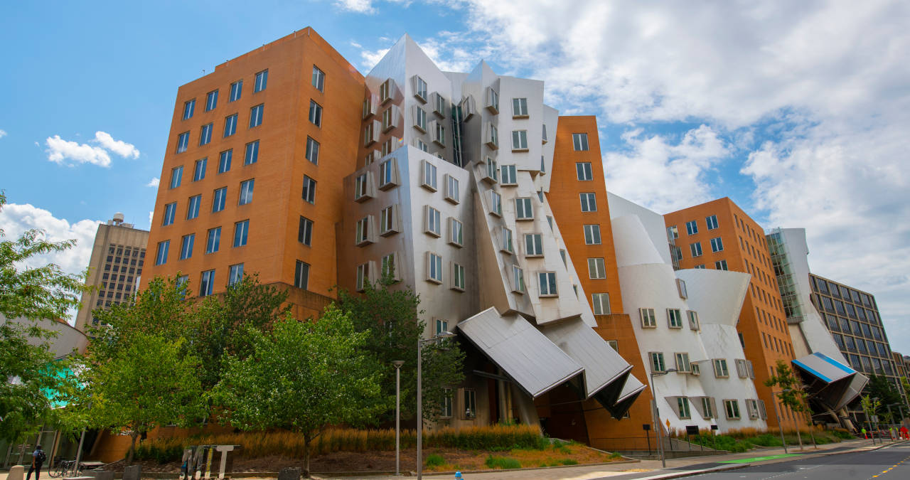 Instituto de Tecnologia de Massachusetts: Conheça o famoso MIT!