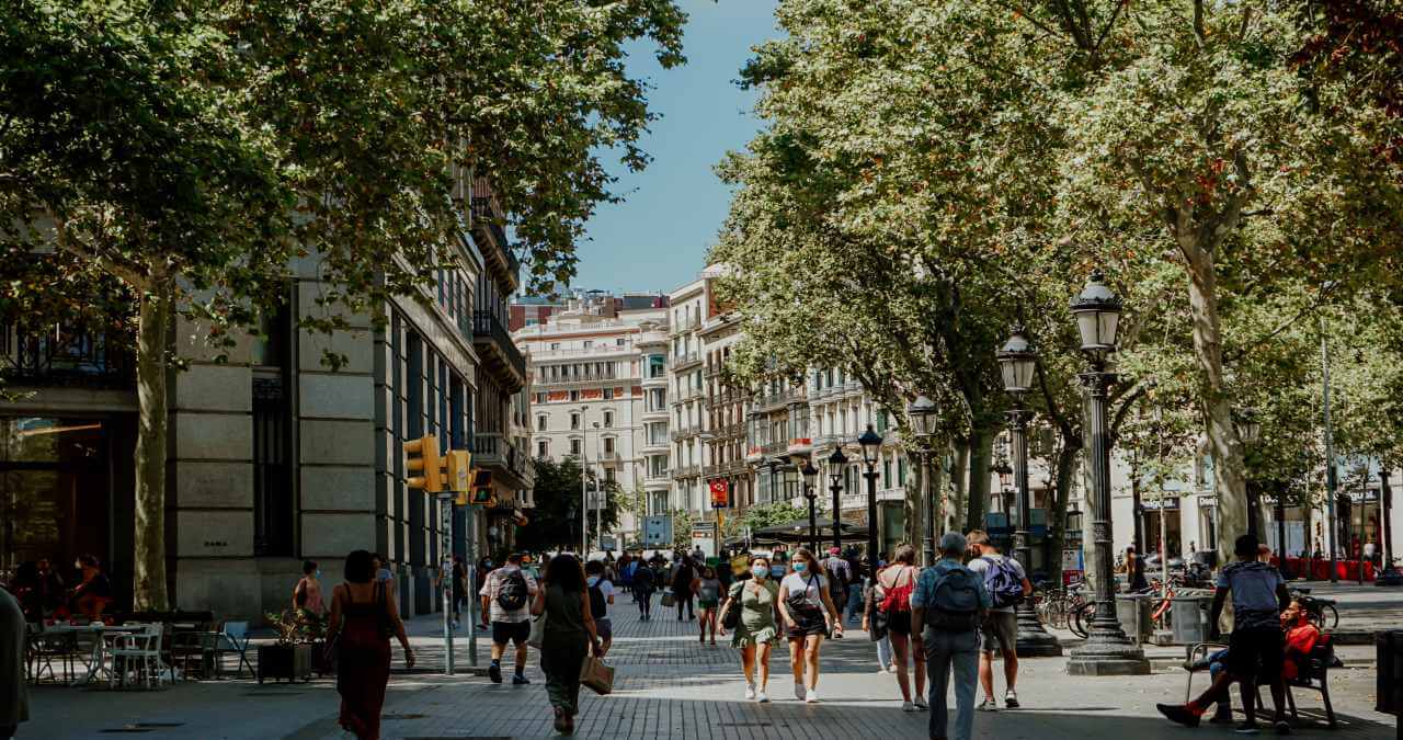 Como morar na Espanha: TUDO o que você precisa saber!